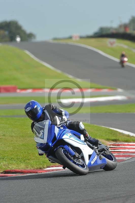 enduro digital images;event digital images;eventdigitalimages;no limits trackdays;oulton no limits trackday;oulton park cheshire;oulton trackday photographs;peter wileman photography;racing digital images;trackday digital images;trackday photos