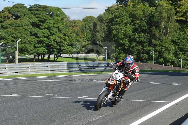 enduro digital images;event digital images;eventdigitalimages;no limits trackdays;oulton no limits trackday;oulton park cheshire;oulton trackday photographs;peter wileman photography;racing digital images;trackday digital images;trackday photos