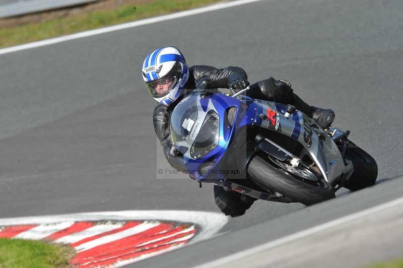 enduro digital images;event digital images;eventdigitalimages;no limits trackdays;oulton no limits trackday;oulton park cheshire;oulton trackday photographs;peter wileman photography;racing digital images;trackday digital images;trackday photos