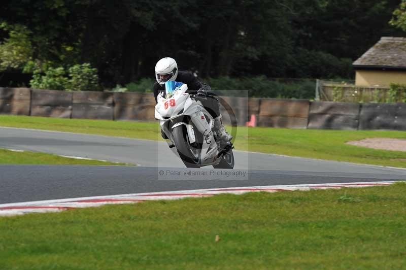 enduro digital images;event digital images;eventdigitalimages;no limits trackdays;oulton no limits trackday;oulton park cheshire;oulton trackday photographs;peter wileman photography;racing digital images;trackday digital images;trackday photos