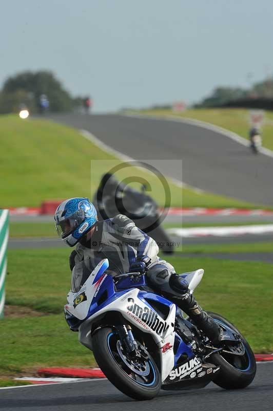 enduro digital images;event digital images;eventdigitalimages;no limits trackdays;oulton no limits trackday;oulton park cheshire;oulton trackday photographs;peter wileman photography;racing digital images;trackday digital images;trackday photos