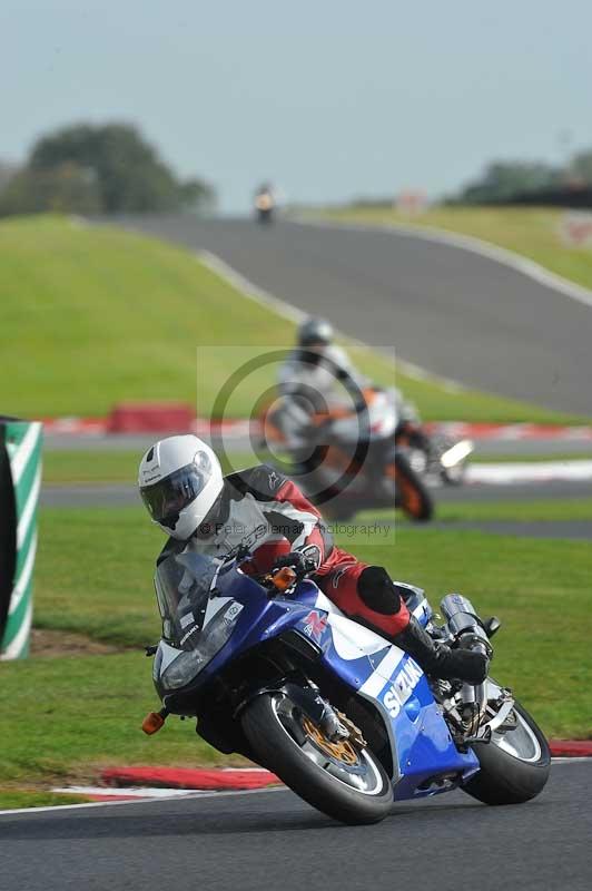 enduro digital images;event digital images;eventdigitalimages;no limits trackdays;oulton no limits trackday;oulton park cheshire;oulton trackday photographs;peter wileman photography;racing digital images;trackday digital images;trackday photos