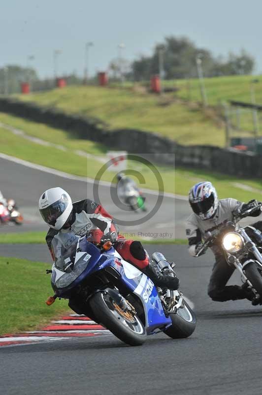 enduro digital images;event digital images;eventdigitalimages;no limits trackdays;oulton no limits trackday;oulton park cheshire;oulton trackday photographs;peter wileman photography;racing digital images;trackday digital images;trackday photos