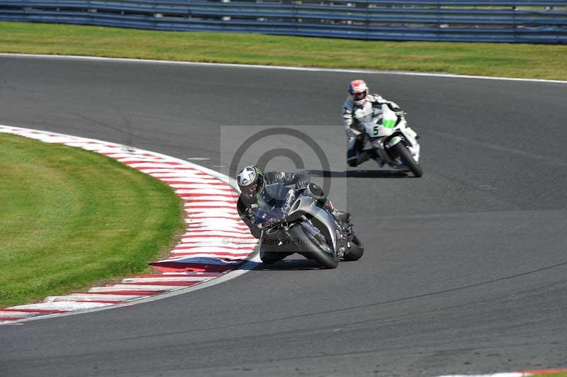 enduro digital images;event digital images;eventdigitalimages;no limits trackdays;oulton no limits trackday;oulton park cheshire;oulton trackday photographs;peter wileman photography;racing digital images;trackday digital images;trackday photos