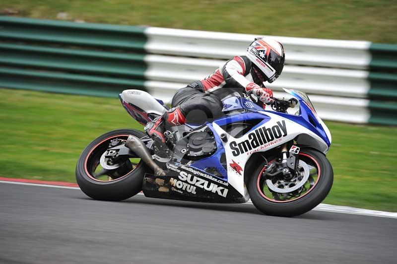 Motorcycle action photographs;Trackday digital images;cadwell;cadwell park photographs;event digital images;eventdigitalimages;motor racing louth lincolnshire;no limits trackdays;peter wileman photography;trackday;trackday photos