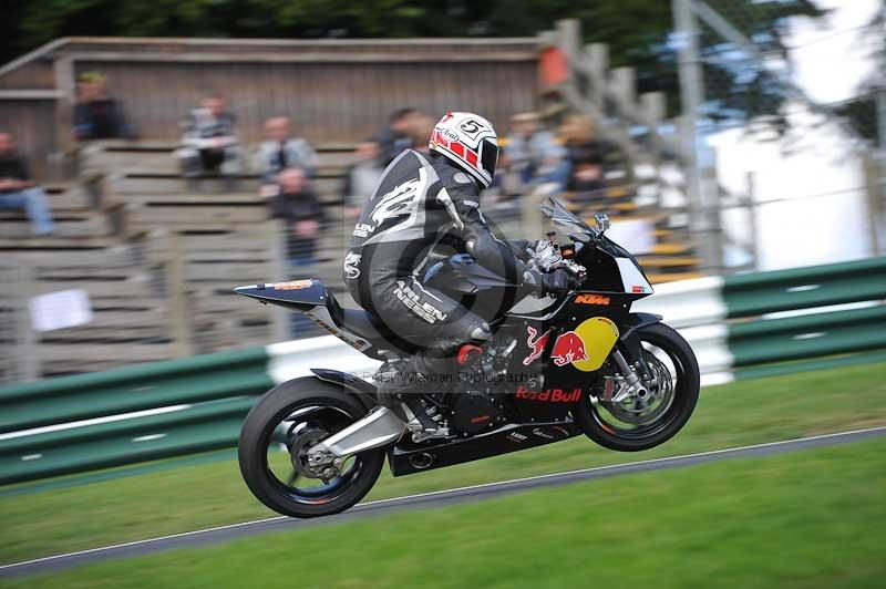 Motorcycle action photographs;Trackday digital images;cadwell;cadwell park photographs;event digital images;eventdigitalimages;motor racing louth lincolnshire;no limits trackdays;peter wileman photography;trackday;trackday photos