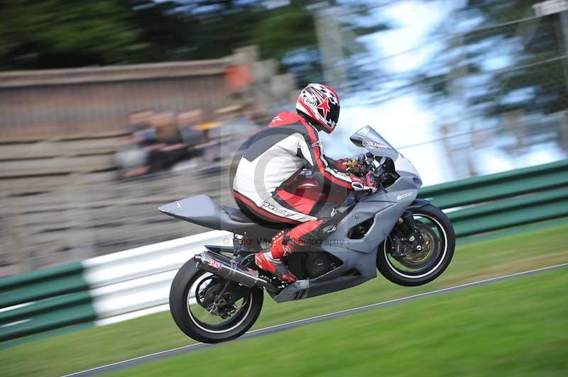 Motorcycle action photographs;Trackday digital images;cadwell;cadwell park photographs;event digital images;eventdigitalimages;motor racing louth lincolnshire;no limits trackdays;peter wileman photography;trackday;trackday photos