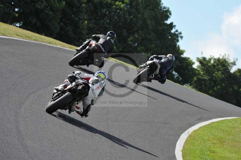 Motorcycle action photographs;Trackday digital images;cadwell;cadwell park photographs;event digital images;eventdigitalimages;motor racing louth lincolnshire;no limits trackdays;peter wileman photography;trackday;trackday photos