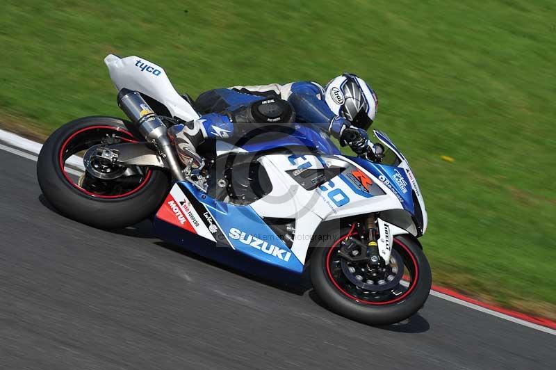 Motorcycle action photographs;Trackday digital images;cadwell;cadwell park photographs;event digital images;eventdigitalimages;motor racing louth lincolnshire;no limits trackdays;peter wileman photography;trackday;trackday photos