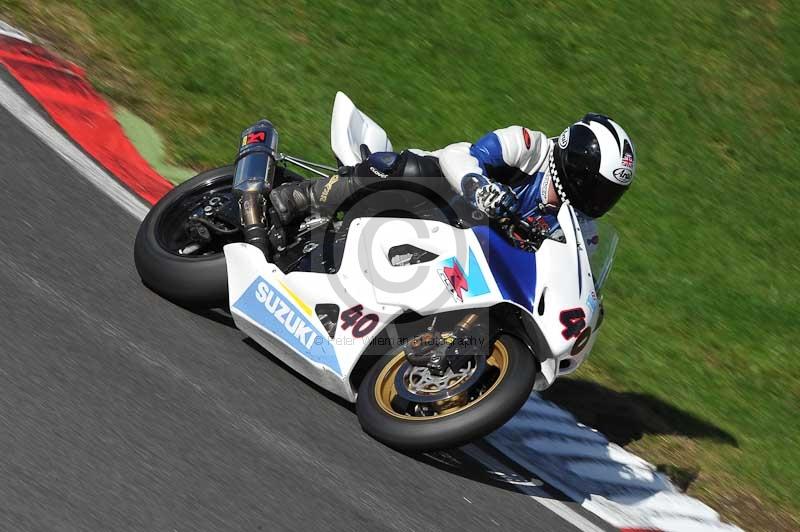 Motorcycle action photographs;Trackday digital images;cadwell;cadwell park photographs;event digital images;eventdigitalimages;motor racing louth lincolnshire;no limits trackdays;peter wileman photography;trackday;trackday photos