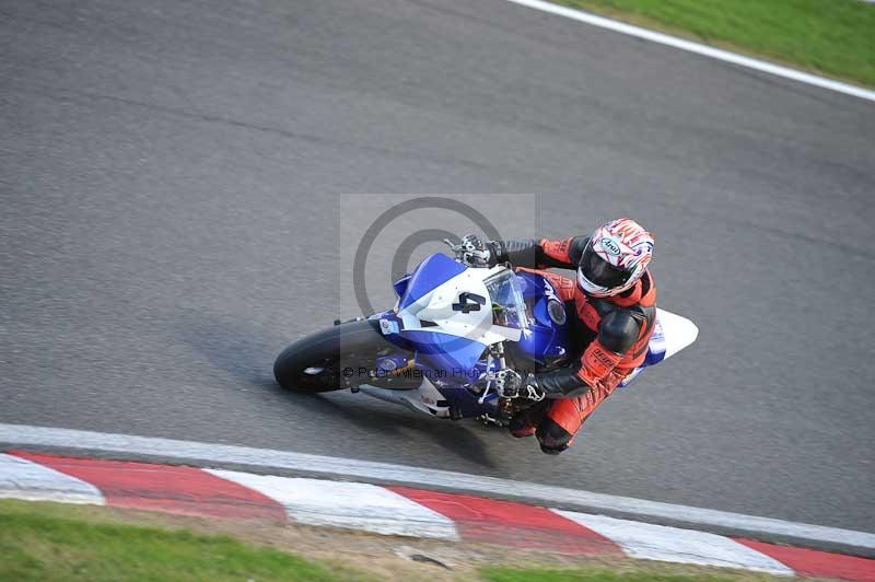 Motorcycle action photographs;Trackday digital images;cadwell;cadwell park photographs;event digital images;eventdigitalimages;motor racing louth lincolnshire;no limits trackdays;peter wileman photography;trackday;trackday photos