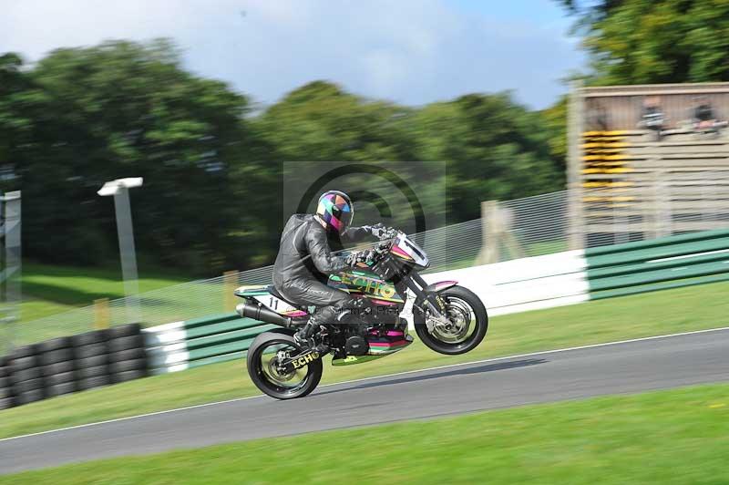 Motorcycle action photographs;Trackday digital images;cadwell;cadwell park photographs;event digital images;eventdigitalimages;motor racing louth lincolnshire;no limits trackdays;peter wileman photography;trackday;trackday photos