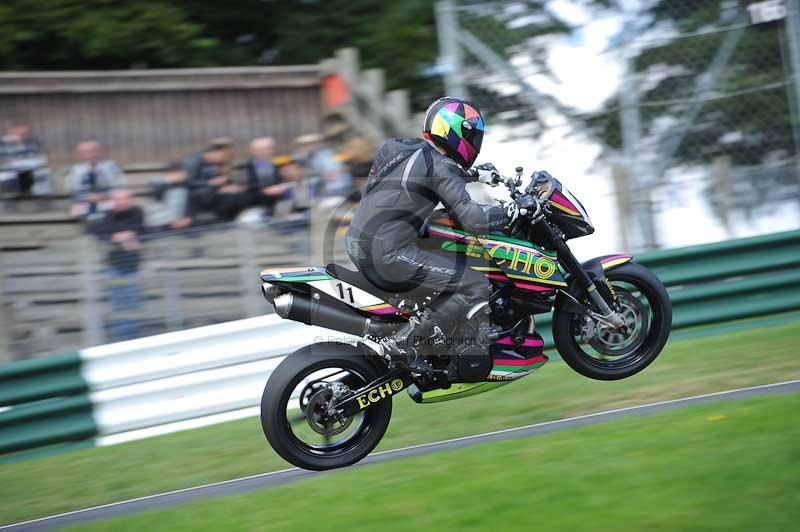 Motorcycle action photographs;Trackday digital images;cadwell;cadwell park photographs;event digital images;eventdigitalimages;motor racing louth lincolnshire;no limits trackdays;peter wileman photography;trackday;trackday photos