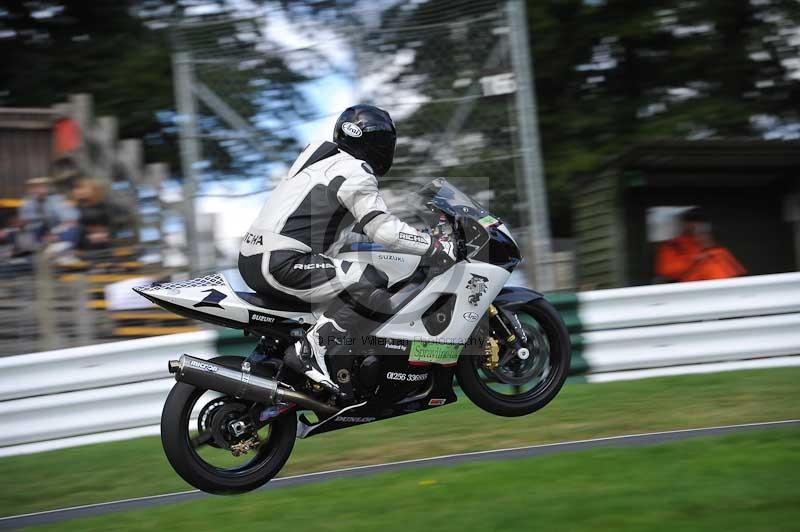 Motorcycle action photographs;Trackday digital images;cadwell;cadwell park photographs;event digital images;eventdigitalimages;motor racing louth lincolnshire;no limits trackdays;peter wileman photography;trackday;trackday photos