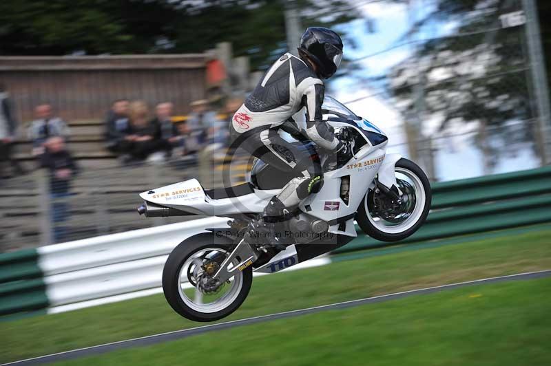 Motorcycle action photographs;Trackday digital images;cadwell;cadwell park photographs;event digital images;eventdigitalimages;motor racing louth lincolnshire;no limits trackdays;peter wileman photography;trackday;trackday photos