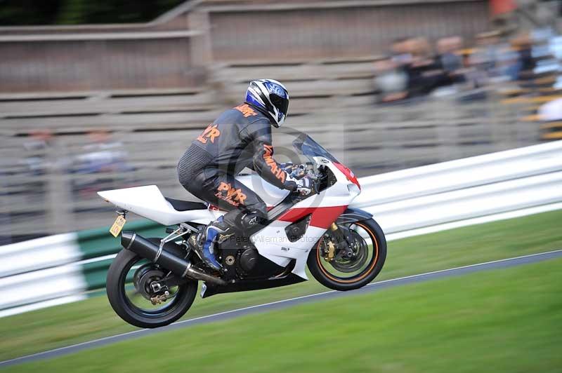 Motorcycle action photographs;Trackday digital images;cadwell;cadwell park photographs;event digital images;eventdigitalimages;motor racing louth lincolnshire;no limits trackdays;peter wileman photography;trackday;trackday photos