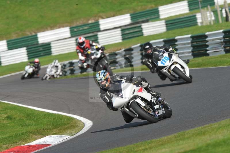 Motorcycle action photographs;Trackday digital images;cadwell;cadwell park photographs;event digital images;eventdigitalimages;motor racing louth lincolnshire;no limits trackdays;peter wileman photography;trackday;trackday photos