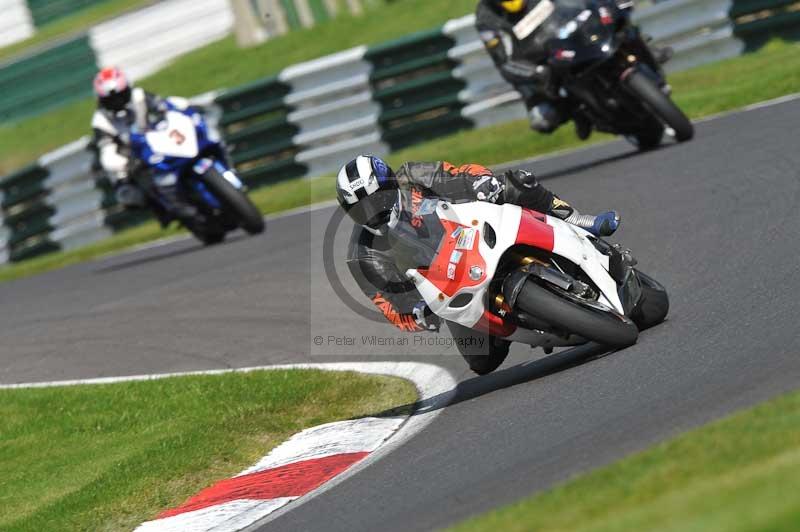 Motorcycle action photographs;Trackday digital images;cadwell;cadwell park photographs;event digital images;eventdigitalimages;motor racing louth lincolnshire;no limits trackdays;peter wileman photography;trackday;trackday photos