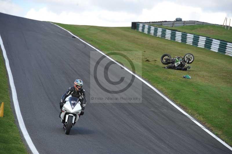 Motorcycle action photographs;Trackday digital images;cadwell;cadwell park photographs;event digital images;eventdigitalimages;motor racing louth lincolnshire;no limits trackdays;peter wileman photography;trackday;trackday photos