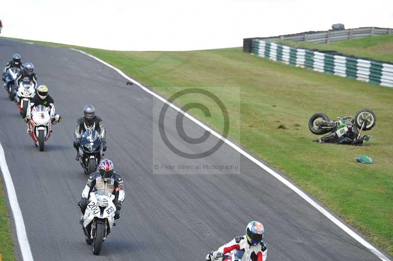 Motorcycle action photographs;Trackday digital images;cadwell;cadwell park photographs;event digital images;eventdigitalimages;motor racing louth lincolnshire;no limits trackdays;peter wileman photography;trackday;trackday photos