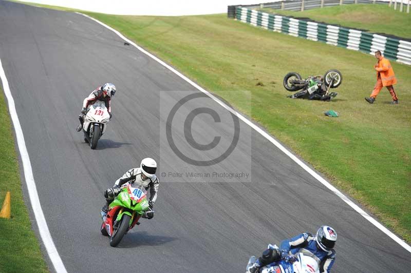 Motorcycle action photographs;Trackday digital images;cadwell;cadwell park photographs;event digital images;eventdigitalimages;motor racing louth lincolnshire;no limits trackdays;peter wileman photography;trackday;trackday photos