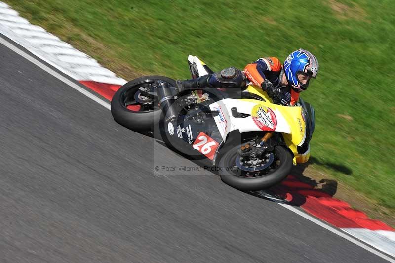 Motorcycle action photographs;Trackday digital images;cadwell;cadwell park photographs;event digital images;eventdigitalimages;motor racing louth lincolnshire;no limits trackdays;peter wileman photography;trackday;trackday photos