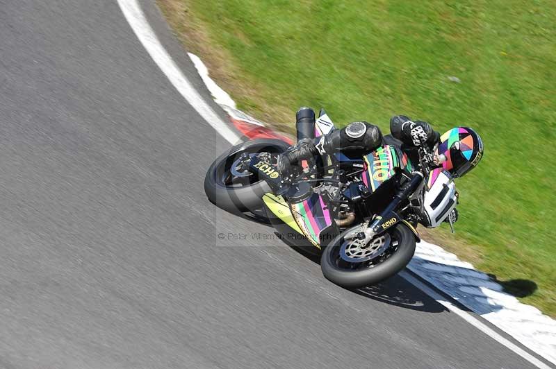 Motorcycle action photographs;Trackday digital images;cadwell;cadwell park photographs;event digital images;eventdigitalimages;motor racing louth lincolnshire;no limits trackdays;peter wileman photography;trackday;trackday photos