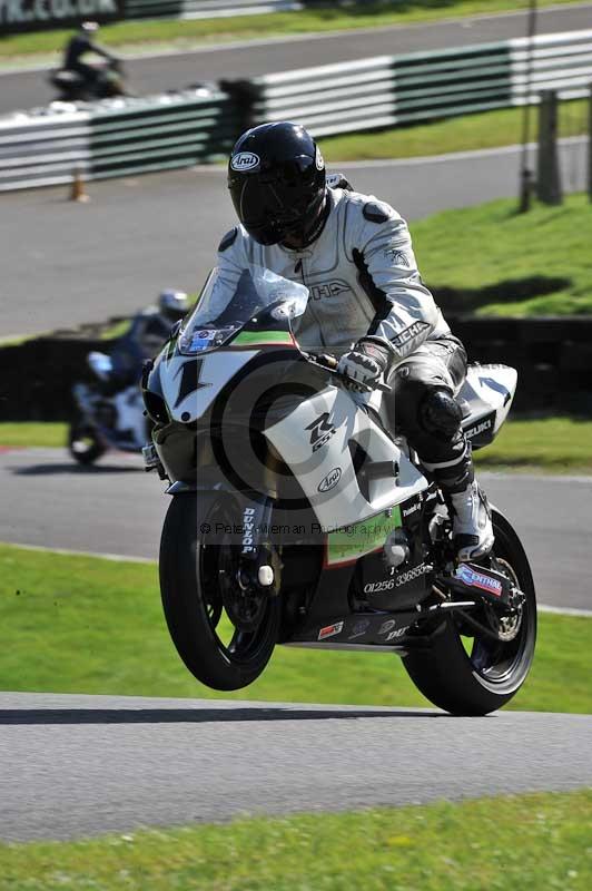 Motorcycle action photographs;Trackday digital images;cadwell;cadwell park photographs;event digital images;eventdigitalimages;motor racing louth lincolnshire;no limits trackdays;peter wileman photography;trackday;trackday photos