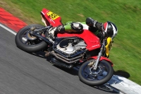 Motorcycle-action-photographs;Trackday-digital-images;cadwell;cadwell-park-photographs;event-digital-images;eventdigitalimages;motor-racing-louth-lincolnshire;no-limits-trackdays;peter-wileman-photography;trackday;trackday-photos