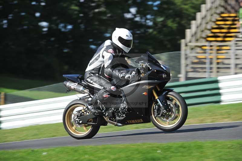 Motorcycle action photographs;Trackday digital images;cadwell;cadwell park photographs;event digital images;eventdigitalimages;motor racing louth lincolnshire;no limits trackdays;peter wileman photography;trackday;trackday photos