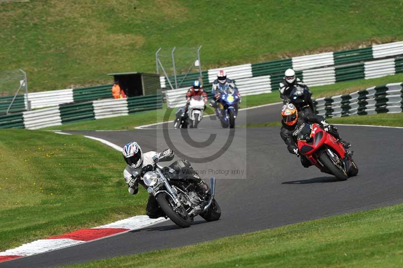 Motorcycle action photographs;Trackday digital images;cadwell;cadwell park photographs;event digital images;eventdigitalimages;motor racing louth lincolnshire;no limits trackdays;peter wileman photography;trackday;trackday photos