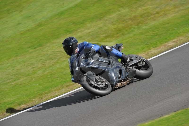 Motorcycle action photographs;Trackday digital images;cadwell;cadwell park photographs;event digital images;eventdigitalimages;motor racing louth lincolnshire;no limits trackdays;peter wileman photography;trackday;trackday photos