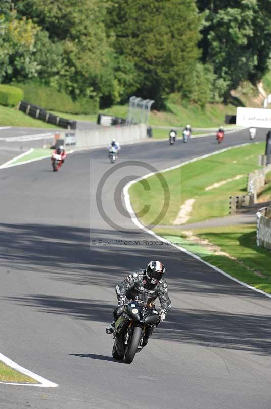 Motorcycle action photographs;Trackday digital images;cadwell;cadwell park photographs;event digital images;eventdigitalimages;motor racing louth lincolnshire;no limits trackdays;peter wileman photography;trackday;trackday photos