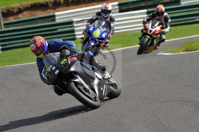 Motorcycle action photographs;Trackday digital images;cadwell;cadwell park photographs;event digital images;eventdigitalimages;motor racing louth lincolnshire;no limits trackdays;peter wileman photography;trackday;trackday photos