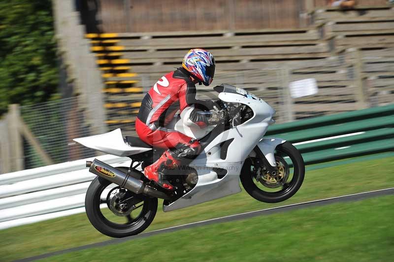 Motorcycle action photographs;Trackday digital images;cadwell;cadwell park photographs;event digital images;eventdigitalimages;motor racing louth lincolnshire;no limits trackdays;peter wileman photography;trackday;trackday photos