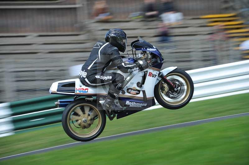 Motorcycle action photographs;Trackday digital images;cadwell;cadwell park photographs;event digital images;eventdigitalimages;motor racing louth lincolnshire;no limits trackdays;peter wileman photography;trackday;trackday photos