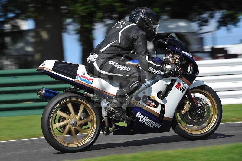 Motorcycle action photographs;Trackday digital images;cadwell;cadwell park photographs;event digital images;eventdigitalimages;motor racing louth lincolnshire;no limits trackdays;peter wileman photography;trackday;trackday photos