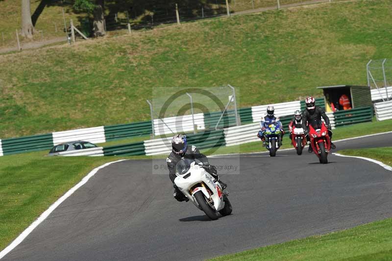 Motorcycle action photographs;Trackday digital images;cadwell;cadwell park photographs;event digital images;eventdigitalimages;motor racing louth lincolnshire;no limits trackdays;peter wileman photography;trackday;trackday photos