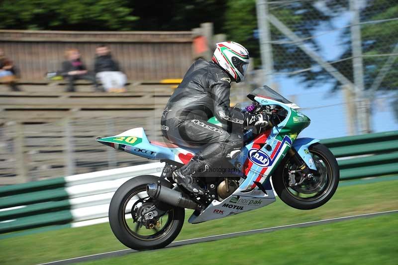 Motorcycle action photographs;Trackday digital images;cadwell;cadwell park photographs;event digital images;eventdigitalimages;motor racing louth lincolnshire;no limits trackdays;peter wileman photography;trackday;trackday photos