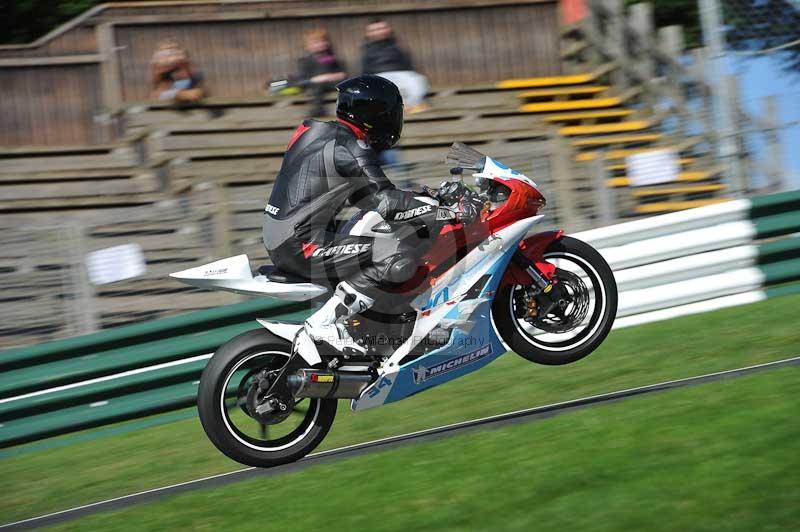 Motorcycle action photographs;Trackday digital images;cadwell;cadwell park photographs;event digital images;eventdigitalimages;motor racing louth lincolnshire;no limits trackdays;peter wileman photography;trackday;trackday photos