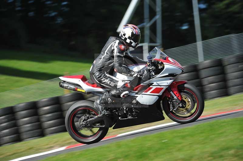 Motorcycle action photographs;Trackday digital images;cadwell;cadwell park photographs;event digital images;eventdigitalimages;motor racing louth lincolnshire;no limits trackdays;peter wileman photography;trackday;trackday photos