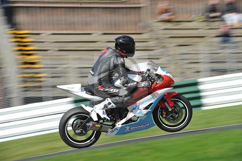 Motorcycle action photographs;Trackday digital images;cadwell;cadwell park photographs;event digital images;eventdigitalimages;motor racing louth lincolnshire;no limits trackdays;peter wileman photography;trackday;trackday photos