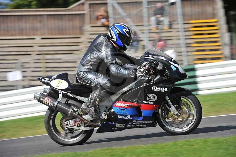 Motorcycle action photographs;Trackday digital images;cadwell;cadwell park photographs;event digital images;eventdigitalimages;motor racing louth lincolnshire;no limits trackdays;peter wileman photography;trackday;trackday photos