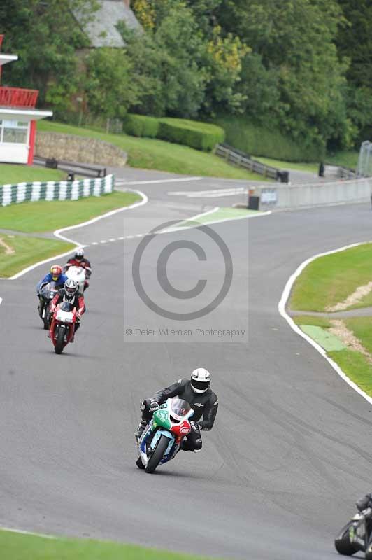 Motorcycle action photographs;Trackday digital images;cadwell;cadwell park photographs;event digital images;eventdigitalimages;motor racing louth lincolnshire;no limits trackdays;peter wileman photography;trackday;trackday photos