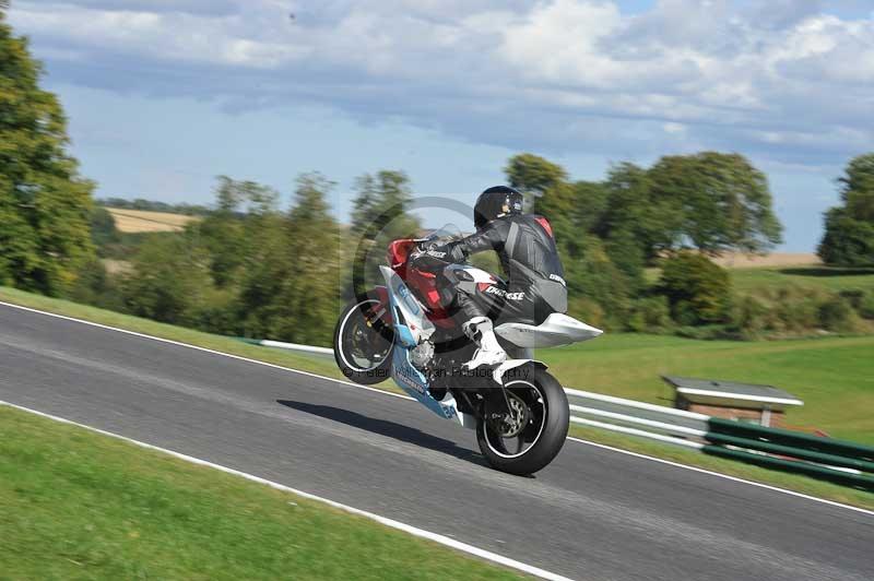 Motorcycle action photographs;Trackday digital images;cadwell;cadwell park photographs;event digital images;eventdigitalimages;motor racing louth lincolnshire;no limits trackdays;peter wileman photography;trackday;trackday photos