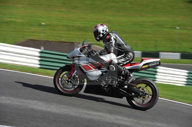 Motorcycle action photographs;Trackday digital images;cadwell;cadwell park photographs;event digital images;eventdigitalimages;motor racing louth lincolnshire;no limits trackdays;peter wileman photography;trackday;trackday photos