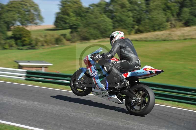 Motorcycle action photographs;Trackday digital images;cadwell;cadwell park photographs;event digital images;eventdigitalimages;motor racing louth lincolnshire;no limits trackdays;peter wileman photography;trackday;trackday photos