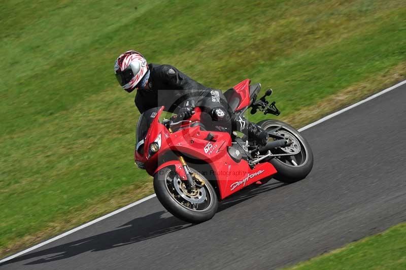 Motorcycle action photographs;Trackday digital images;cadwell;cadwell park photographs;event digital images;eventdigitalimages;motor racing louth lincolnshire;no limits trackdays;peter wileman photography;trackday;trackday photos