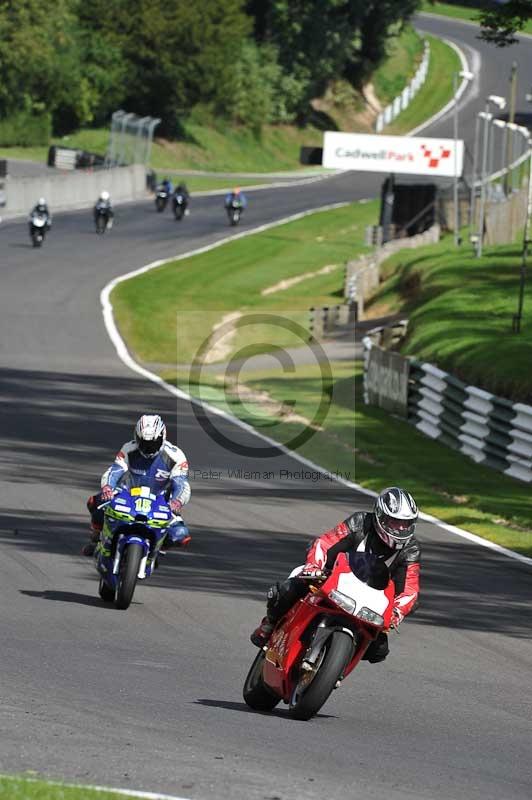 Motorcycle action photographs;Trackday digital images;cadwell;cadwell park photographs;event digital images;eventdigitalimages;motor racing louth lincolnshire;no limits trackdays;peter wileman photography;trackday;trackday photos