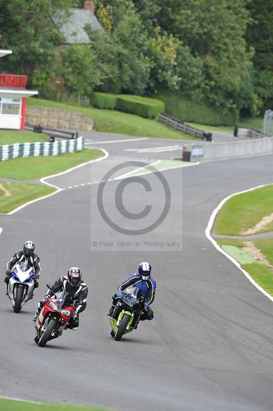 Motorcycle action photographs;Trackday digital images;cadwell;cadwell park photographs;event digital images;eventdigitalimages;motor racing louth lincolnshire;no limits trackdays;peter wileman photography;trackday;trackday photos